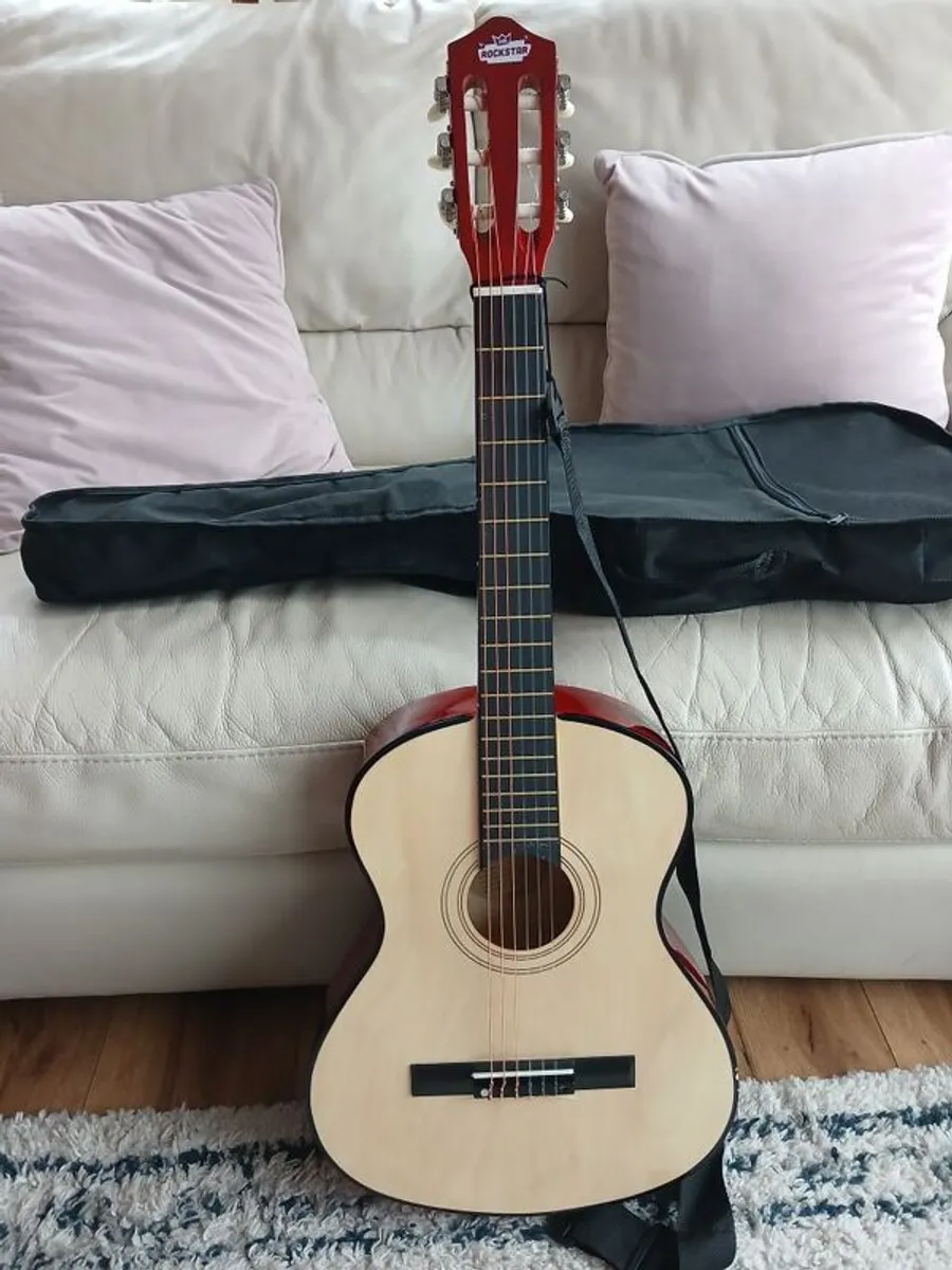 Guitar - Image 2