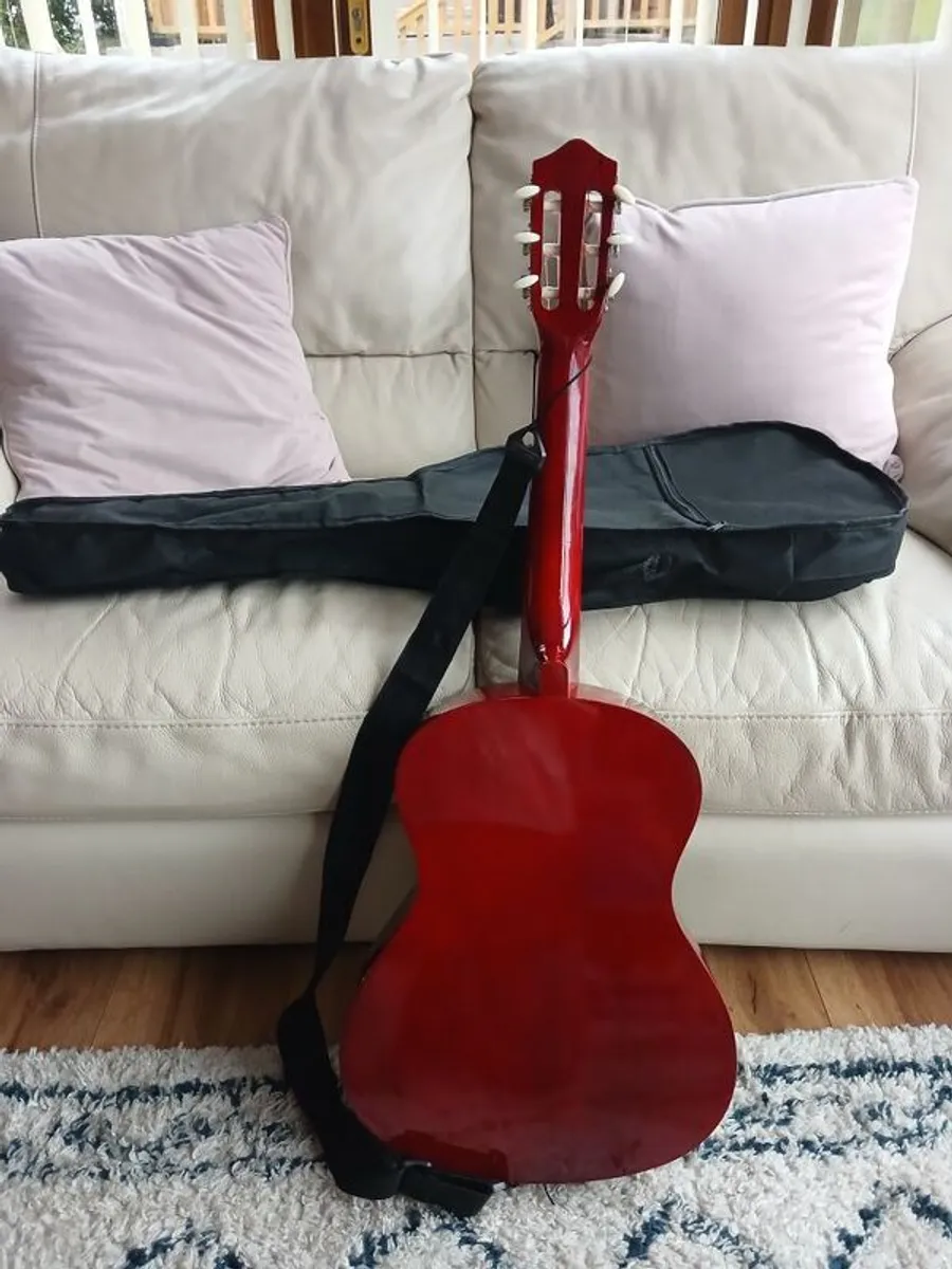 Guitar - Image 3