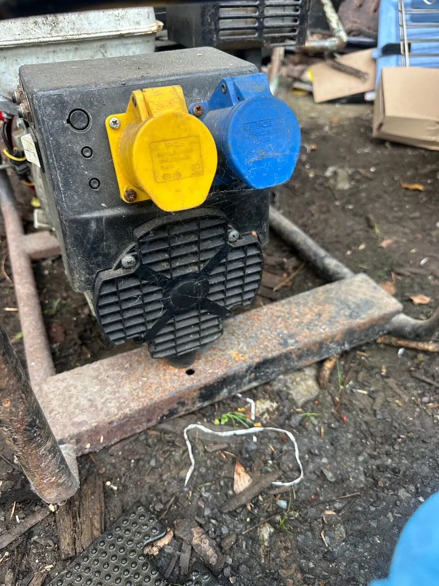 4 generators to repair - Image 2