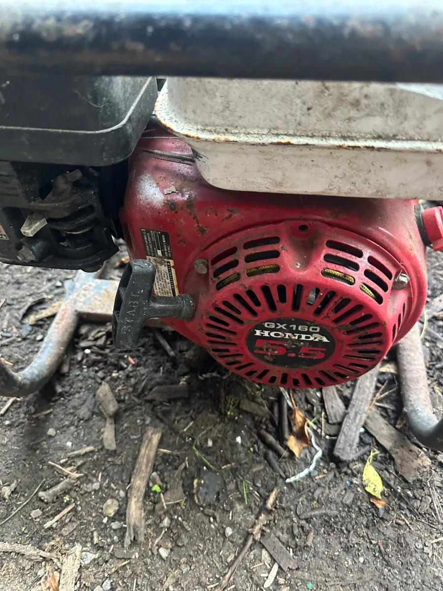 4 generators to repair - Image 3