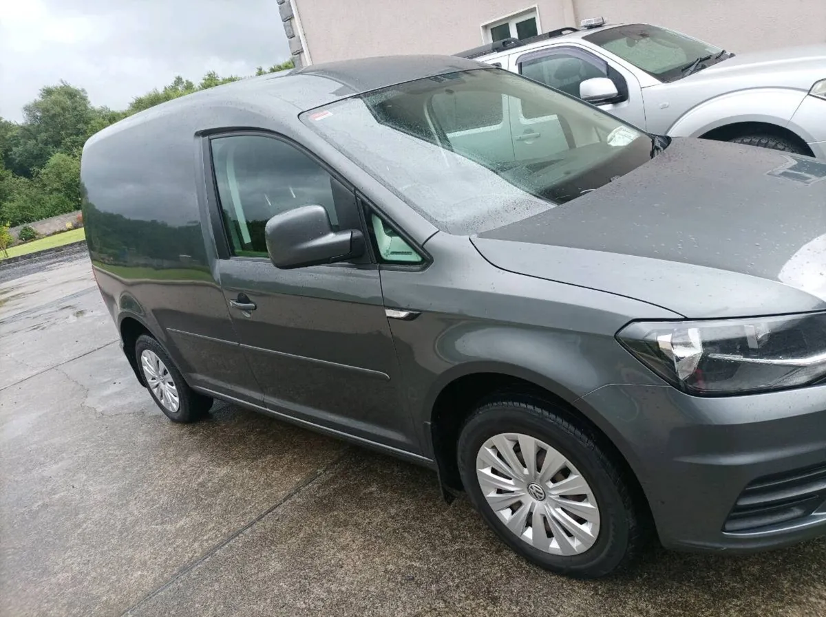 V.W. Caddy - Image 2