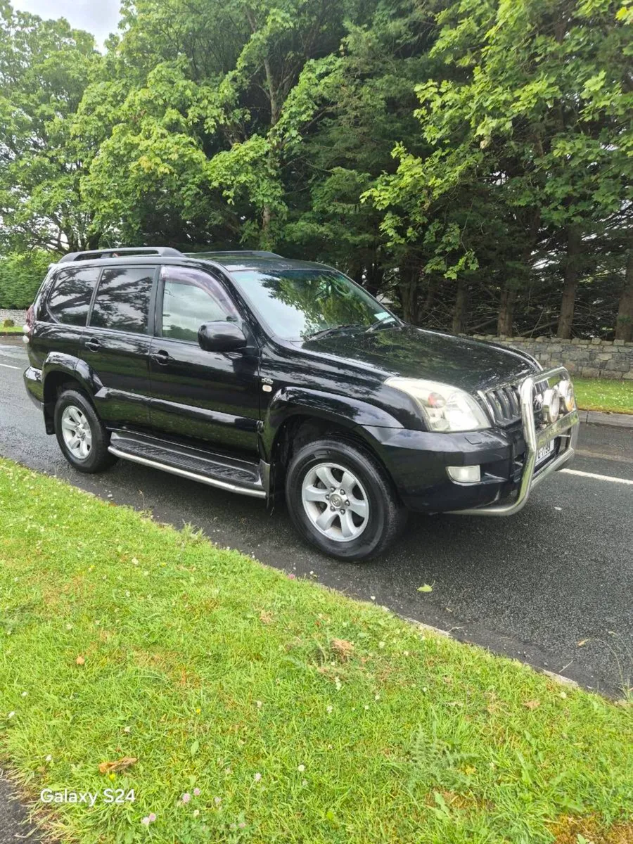 TOYOTA LANDCRUISER LWB ABSOLUTELY SPOTLESS - Image 1