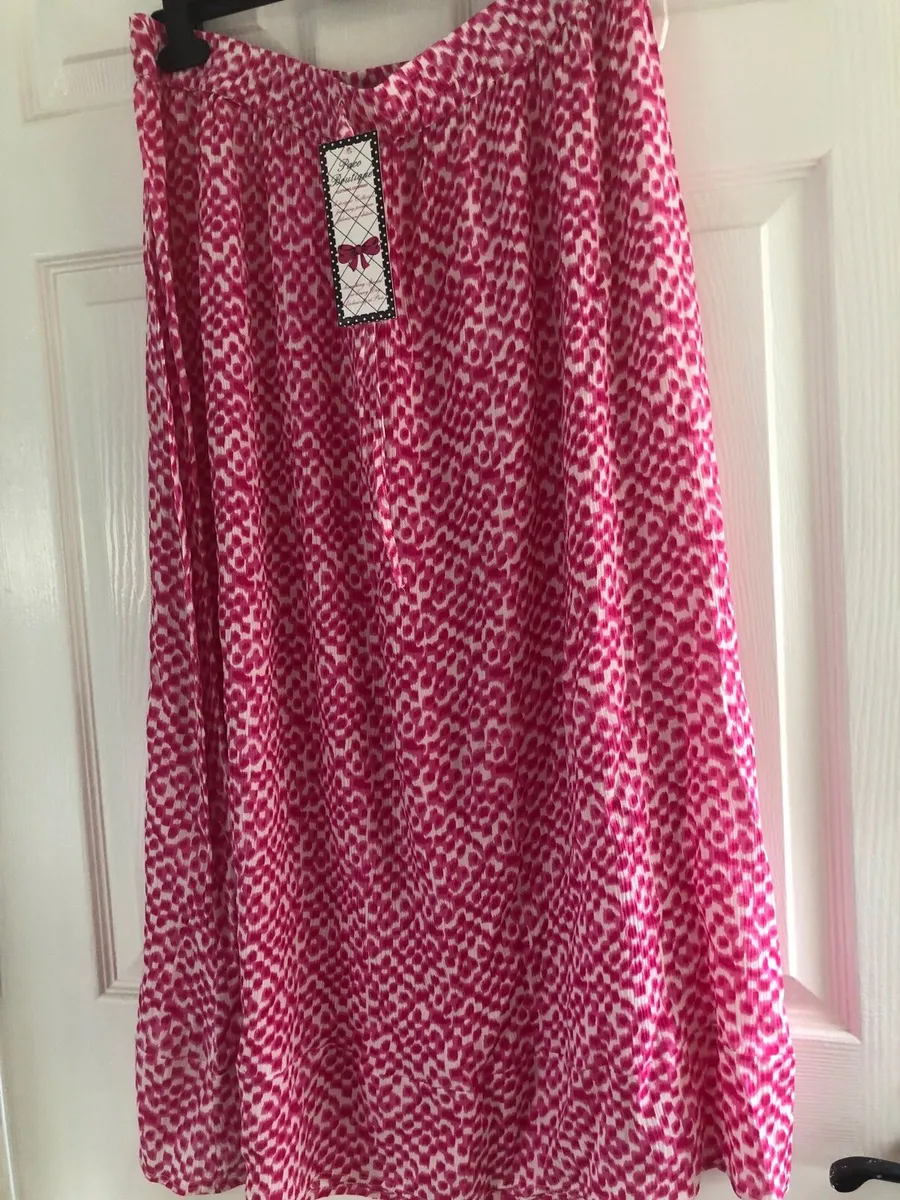 Ladies Summer Skirt - Image 1