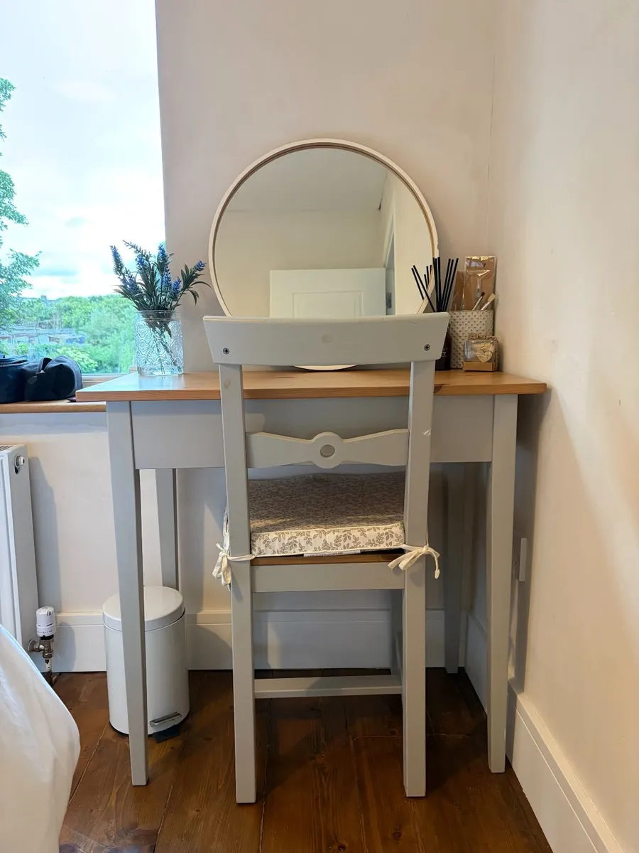🪞 IKEA Vanity / Dressing Table Set - Image 3