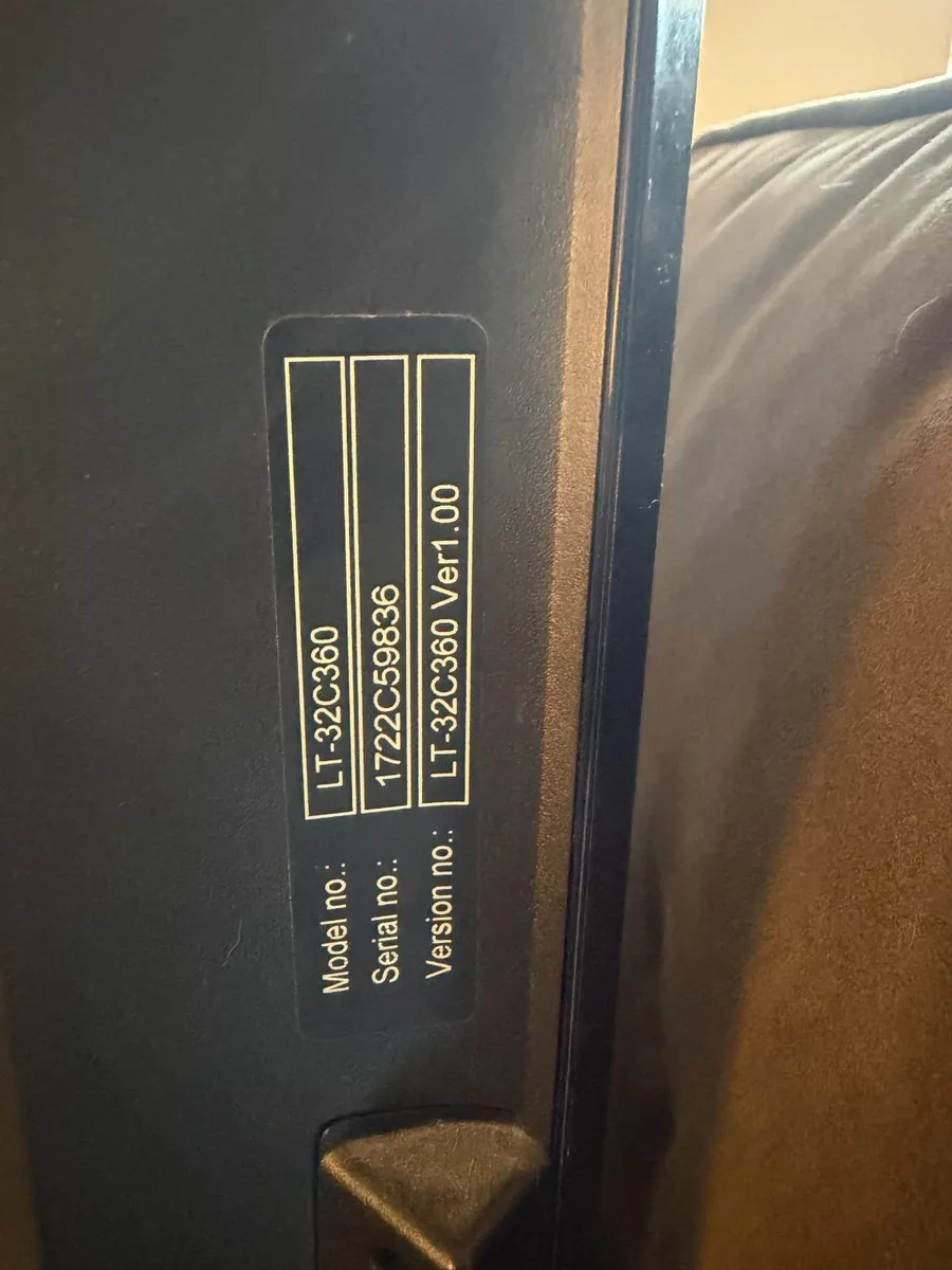 JVC 32" LED TV (with Remote Control) - Image 4