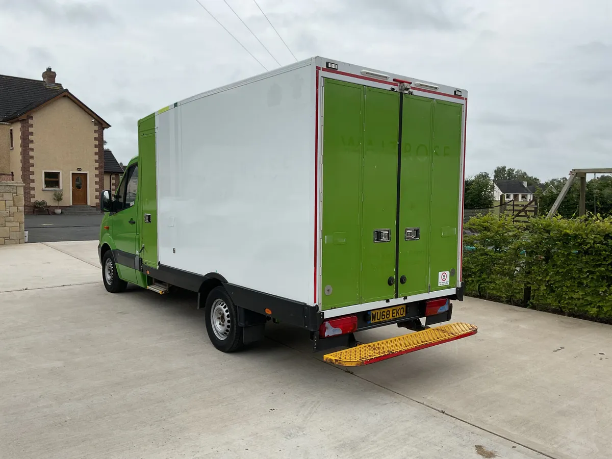 2018 Mercedes Sprinter fridge/freezer - Image 3