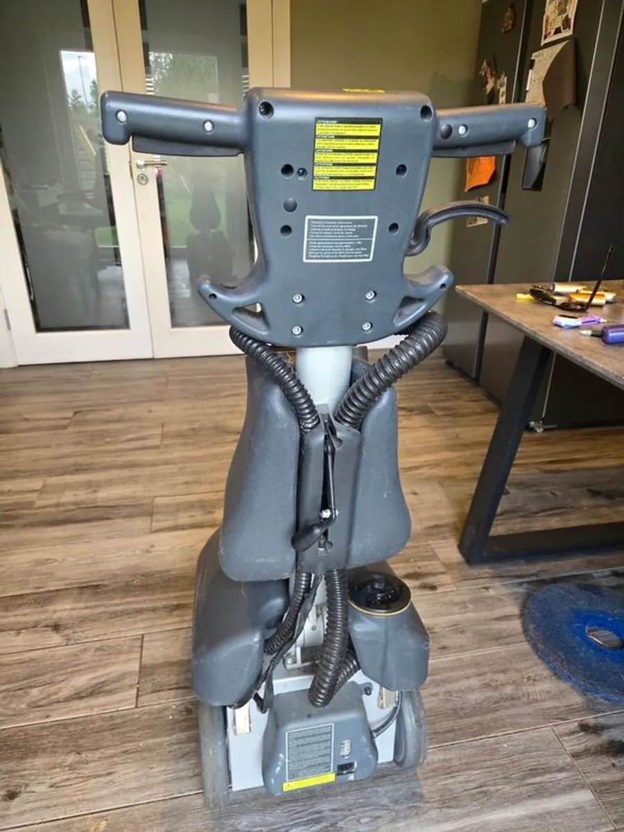Scrubber Dryer - Image 2