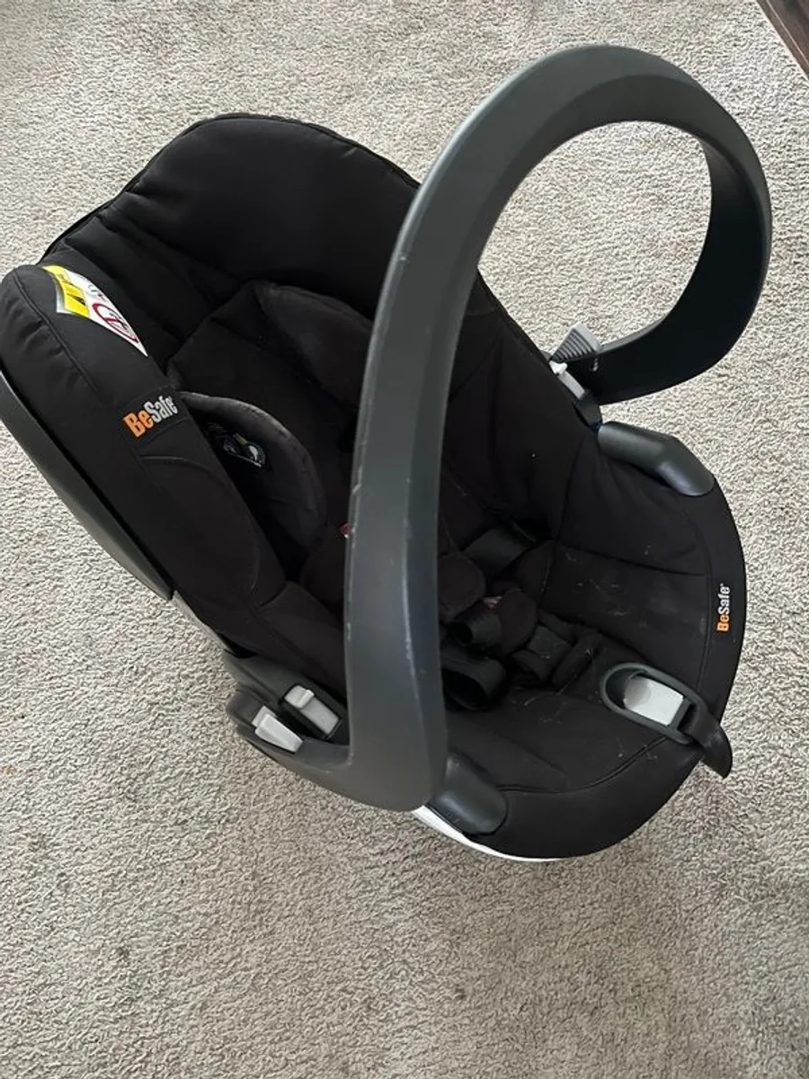 Car seat - Image 4