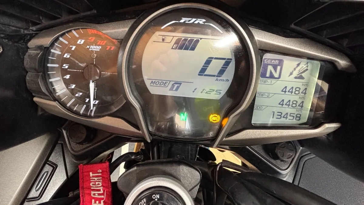 FJR1300 - 2019 - Image 2