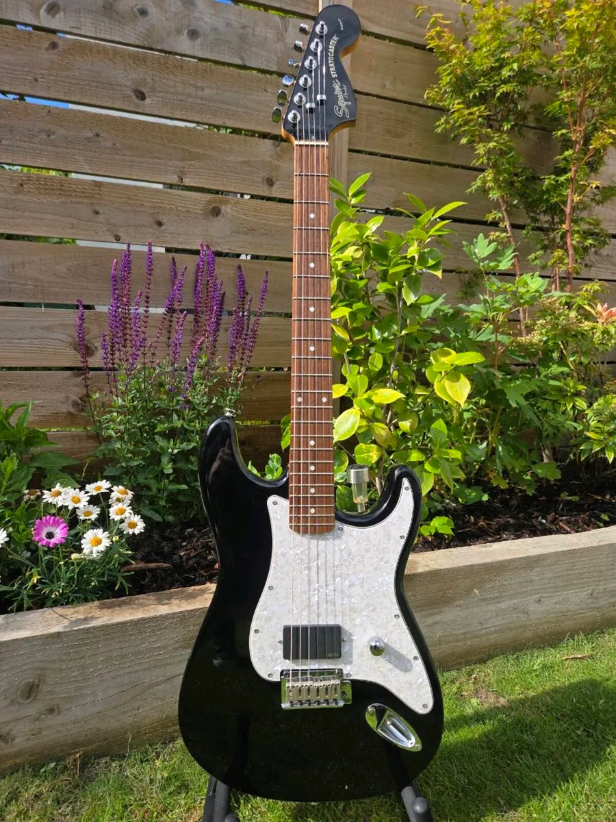 Squier Standard Series Stratocaster - Image 1