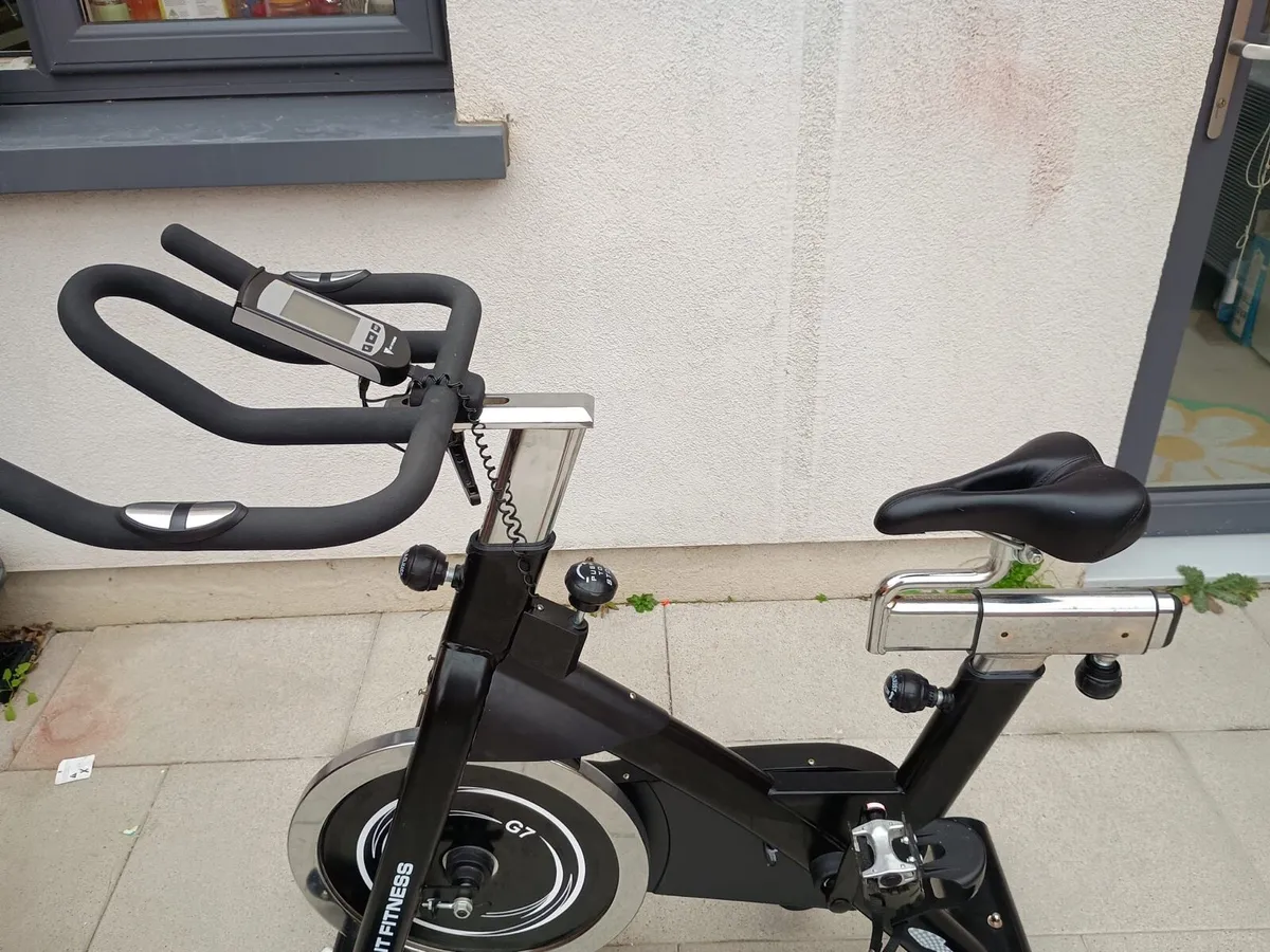 Hit fitness g7 bike - Image 4