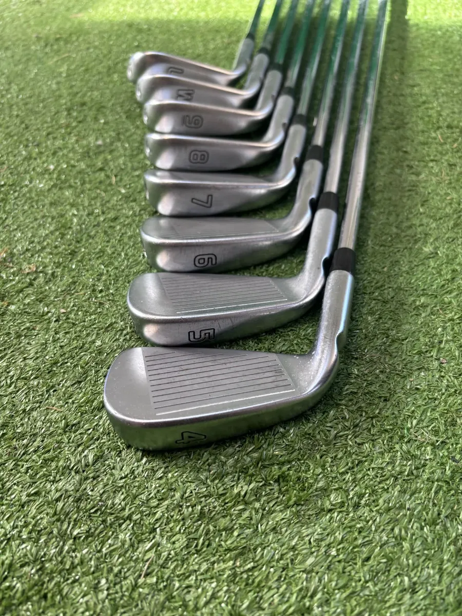 Ping i500 RH Iron Set (4–UW) Blue Dot – €400 - Image 1