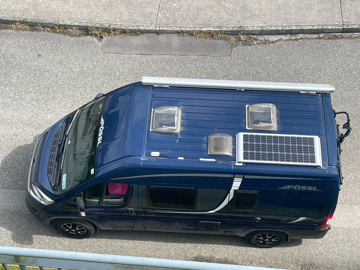 Camper van - Image 2