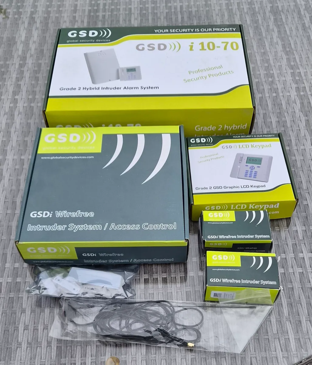 GSD i10-70 Grade 2 Hybrid Intruder Alarm System - Image 1