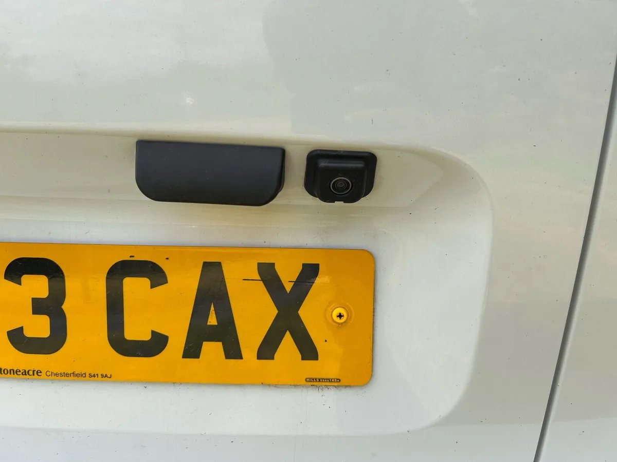 2024 Citreon Berlingo 14k miles not partner combo - Image 2