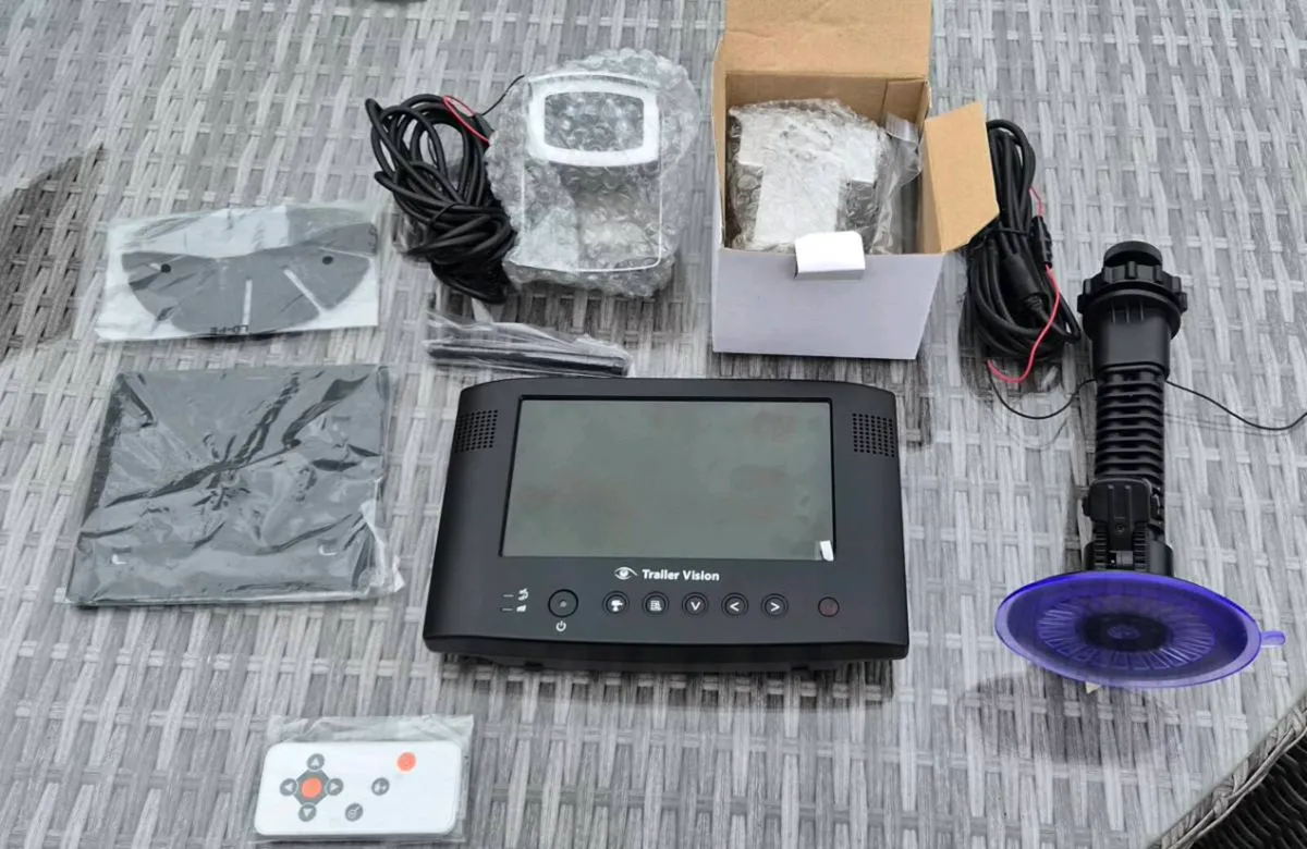TrailerVision Digi-Max Digital Twin WirelessCamera - Image 1