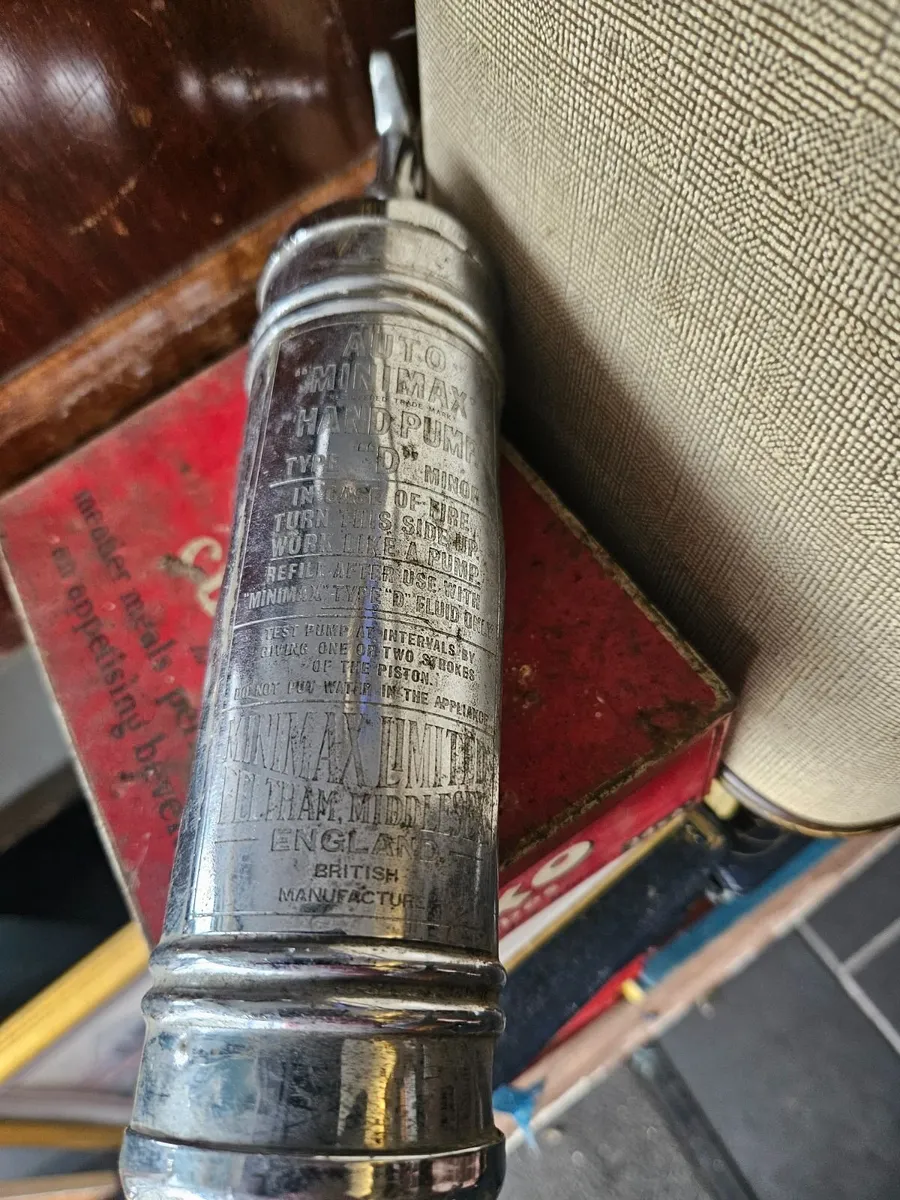 Vintage Car Fire Extinguisher - Image 2