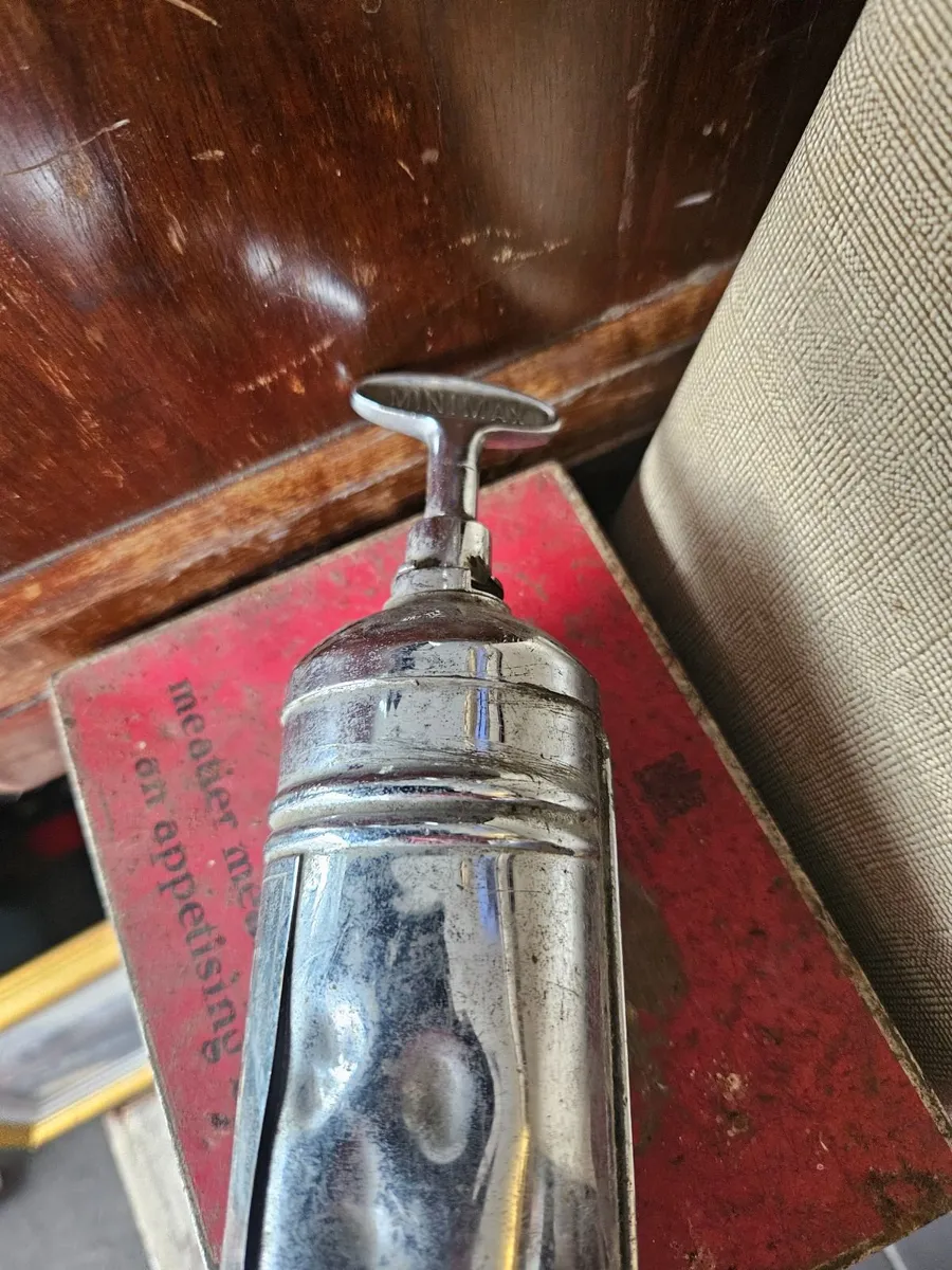 Vintage Car Fire Extinguisher - Image 3