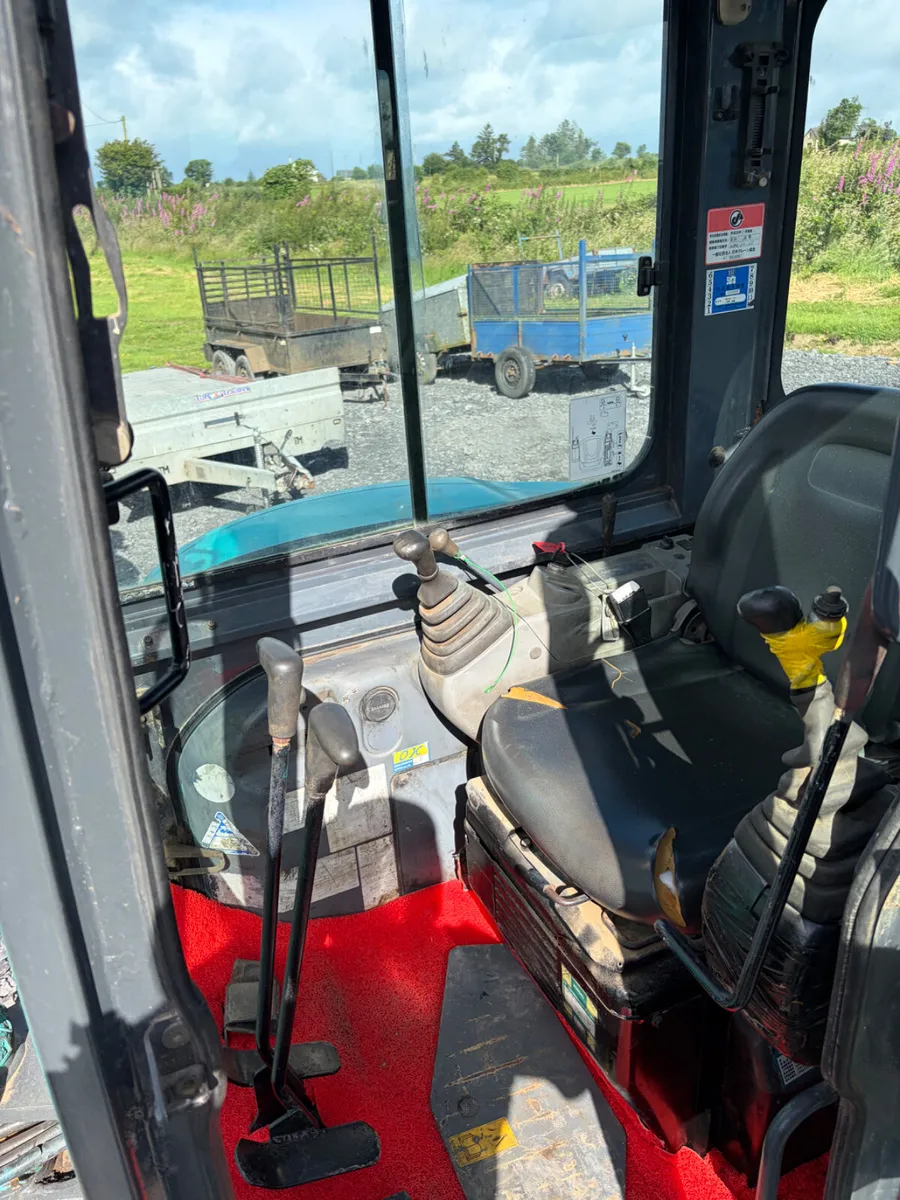 Kobelco sk55 5.5t digger for sale - Image 4