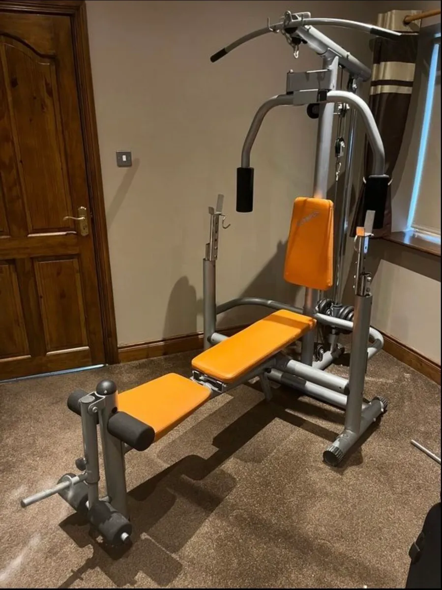 Gym equipment - Image 1