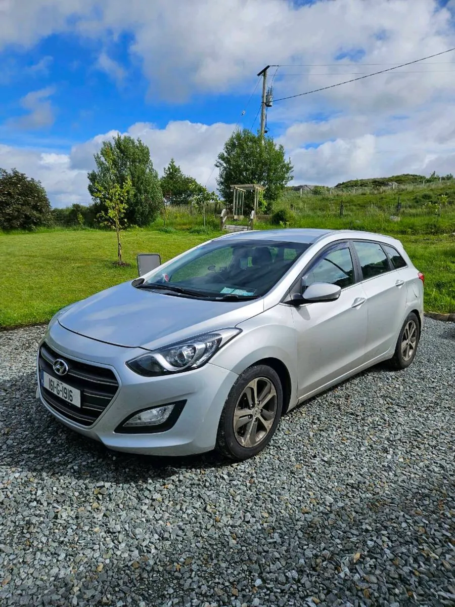 2016 Hyundai i30 Estate... Repairable - Image 1