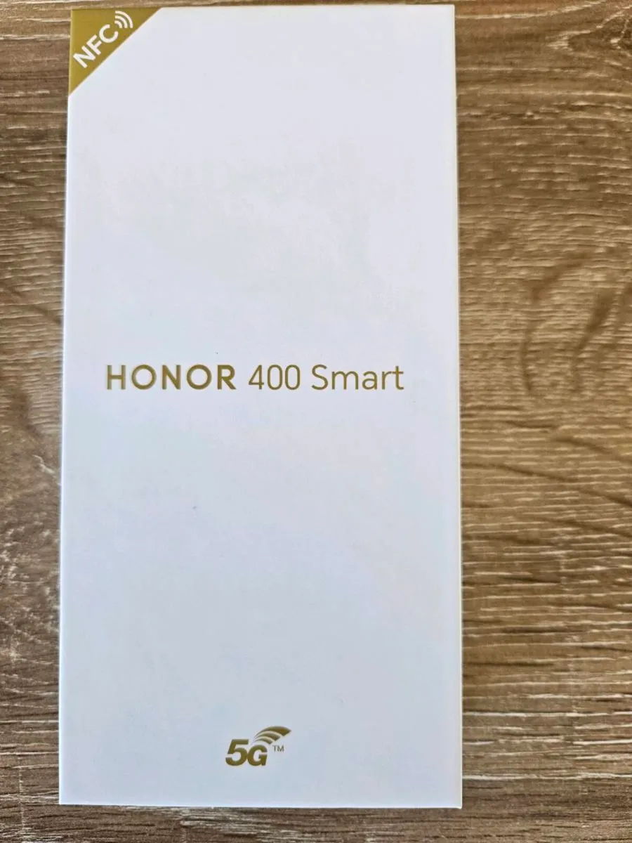 Honor 400 Smart Phone - Image 1