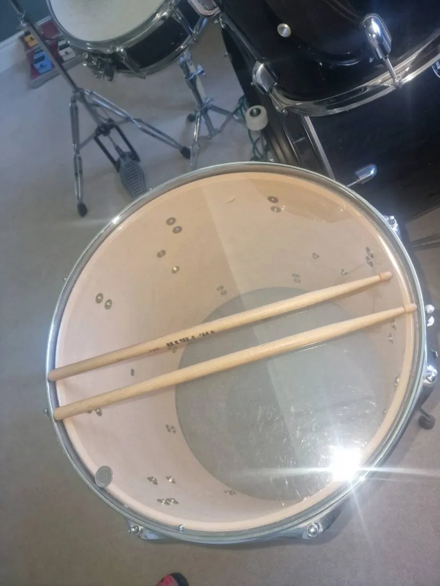 Drum Kit - Image 4