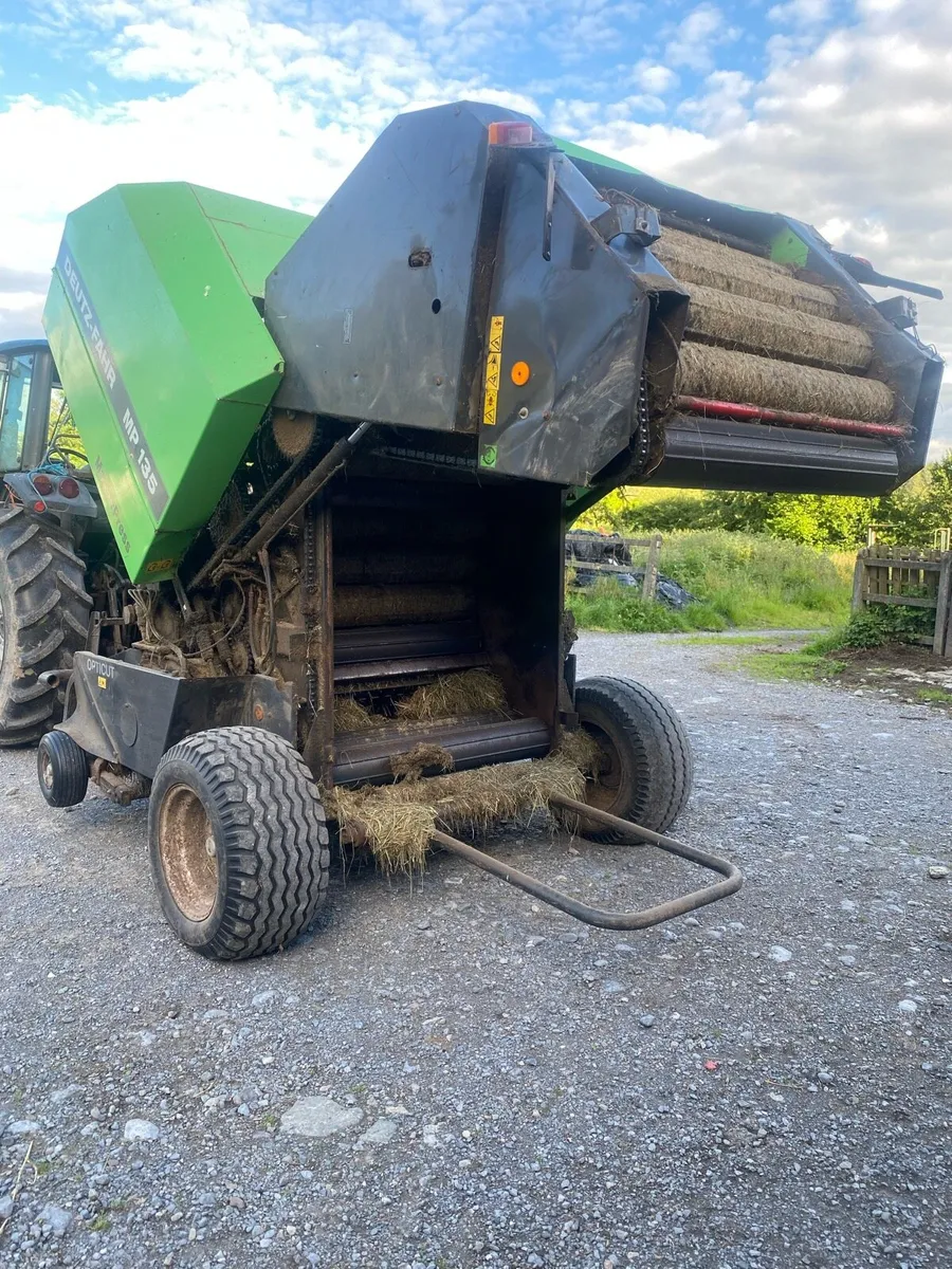 Deutz-Fahr MP135 round baler - Image 2