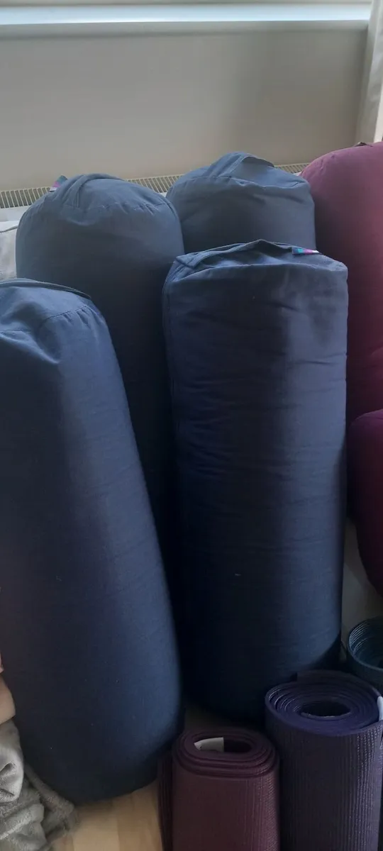 Yoga mats,bolsters,  blocks, straps, meditation - Image 4