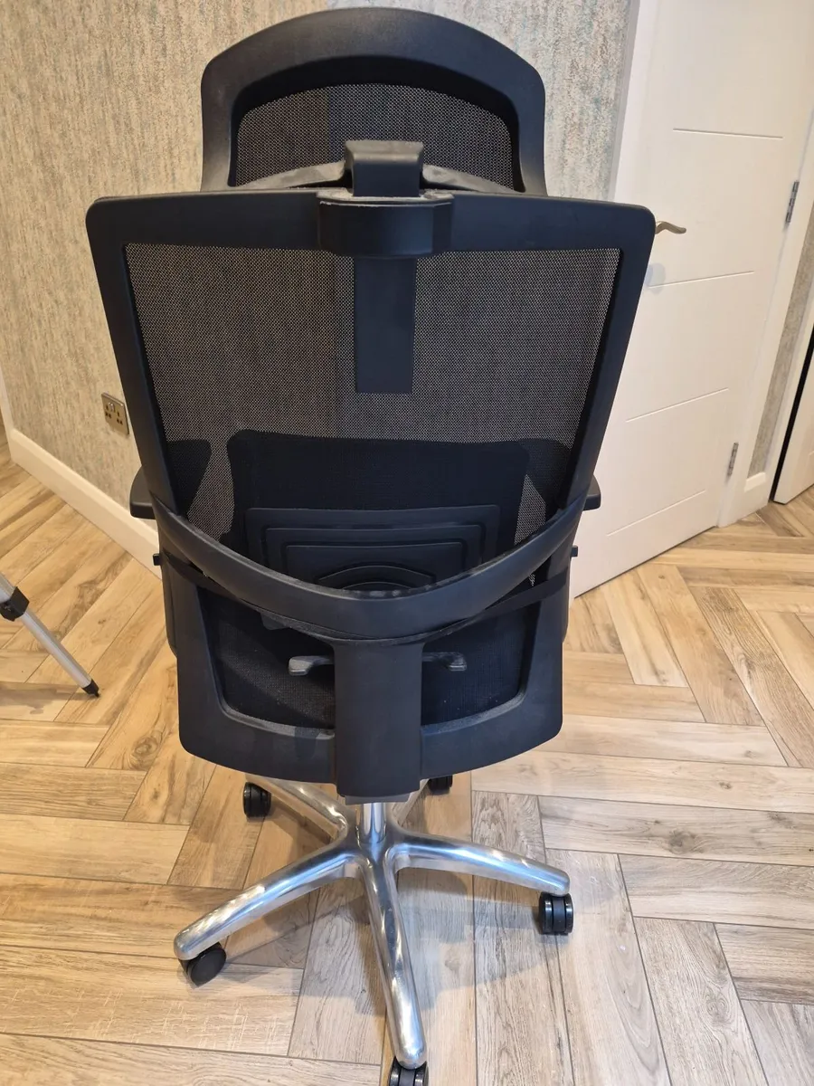 Office Chair - Image 1