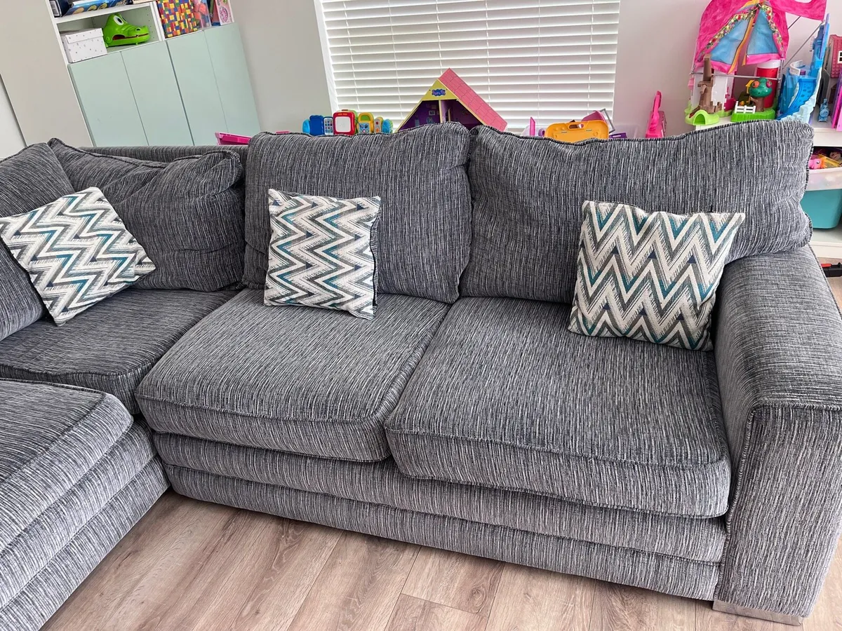 L shape sofa - Image 2