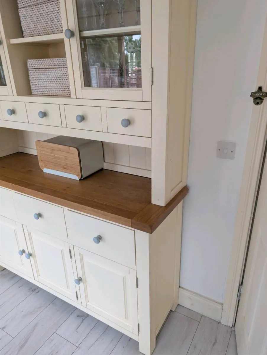 Kitchen dresser - Image 3