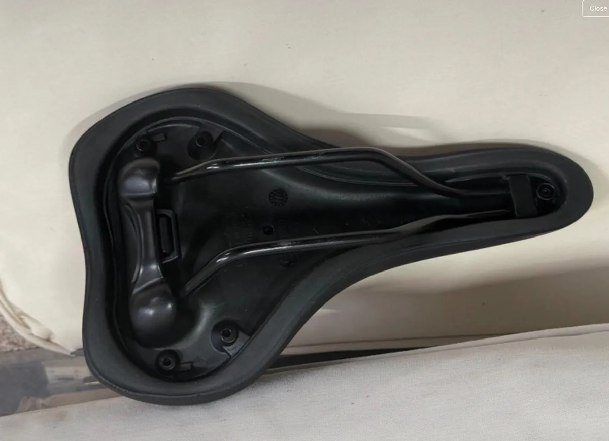 Selle Royale Black Bicycle Saddle. - Image 4