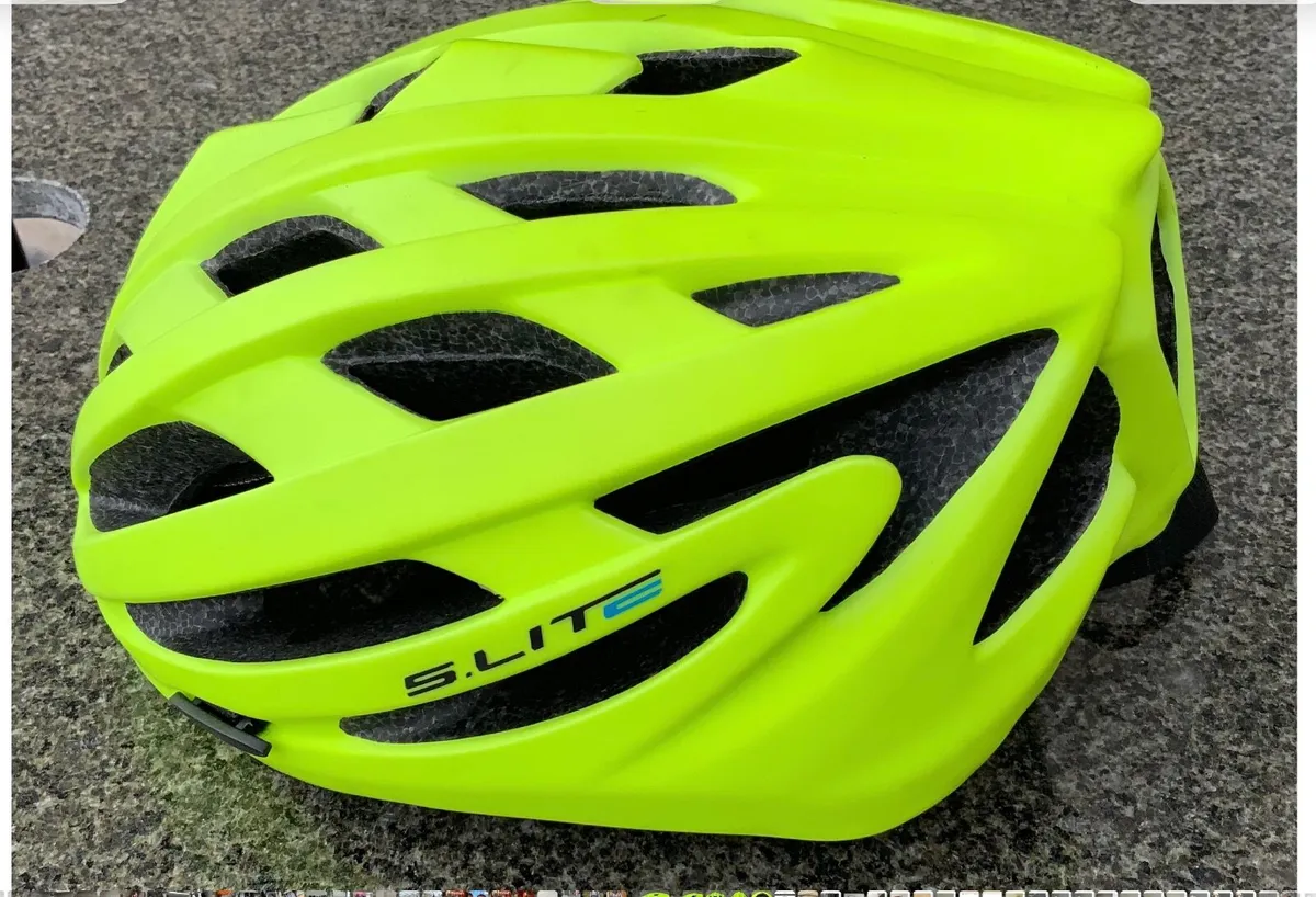 S LIte Solid Yellow Adult Bike Helmet. - Image 1