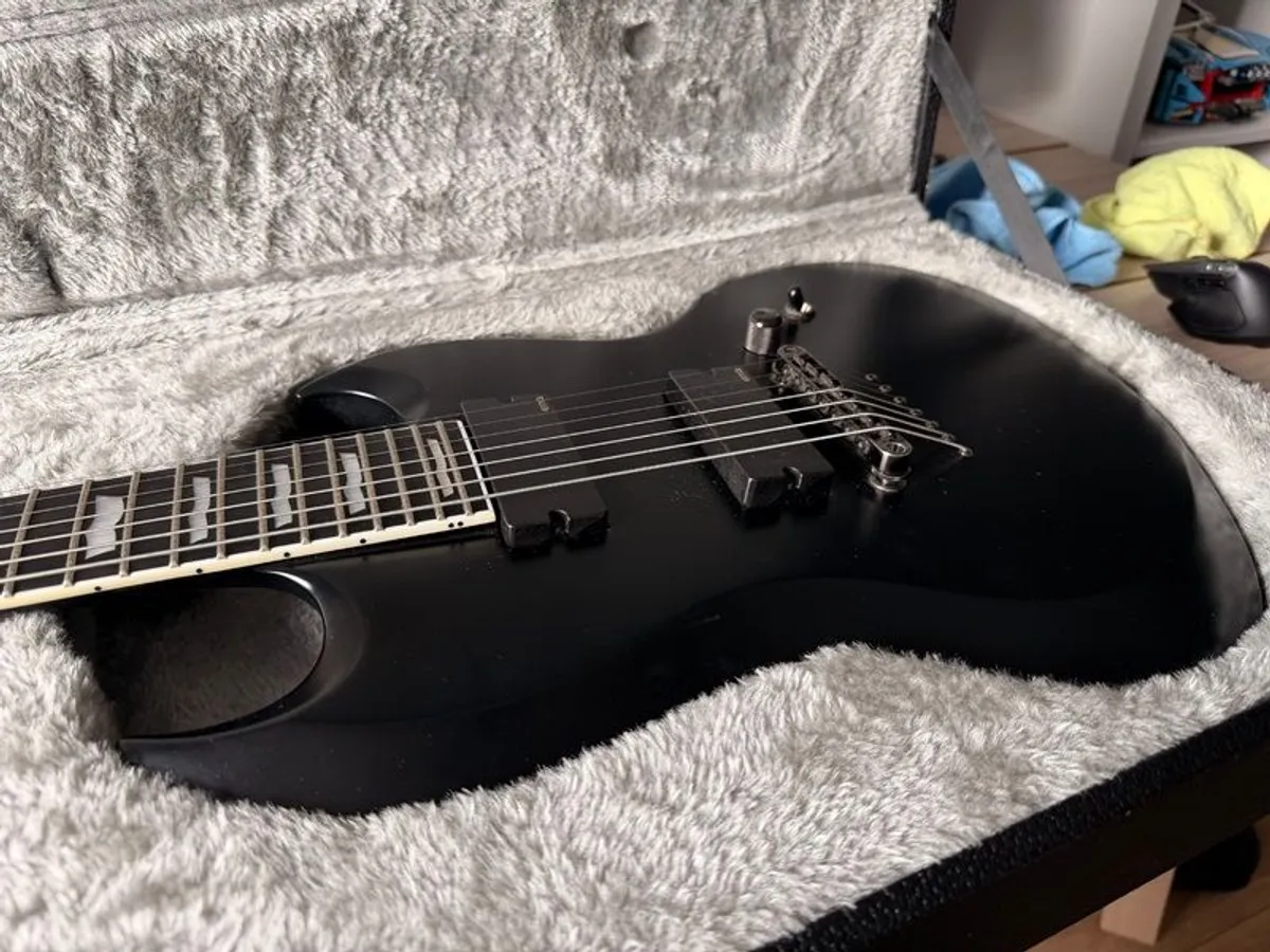 ESP Viper 7 String - Image 3