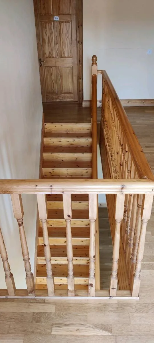 Stairs Solid Pine. - Image 2