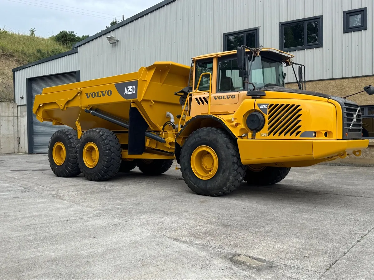 2007 Volvo A25D 6x6 dumper, tailgate, - Image 1