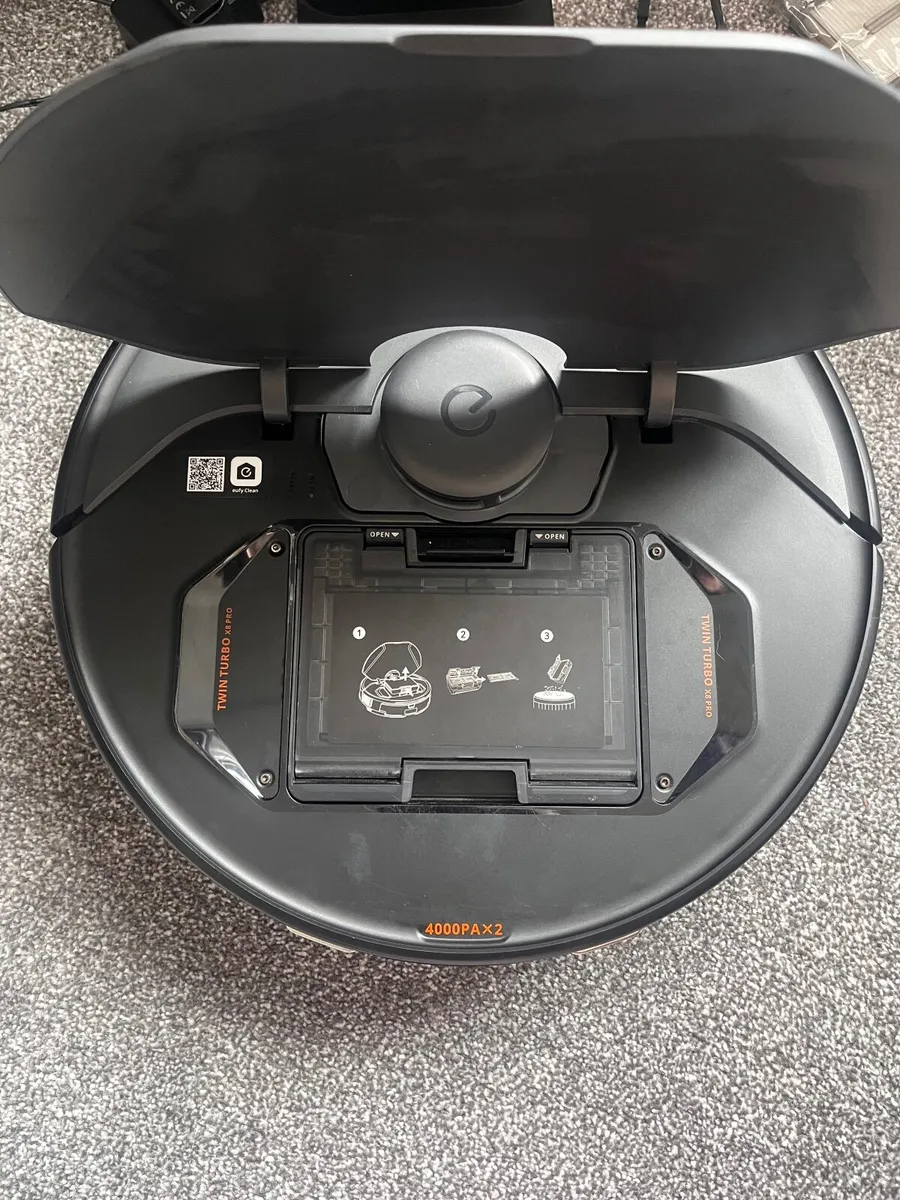 Eufy x8 Pro robot vacuum - Image 2