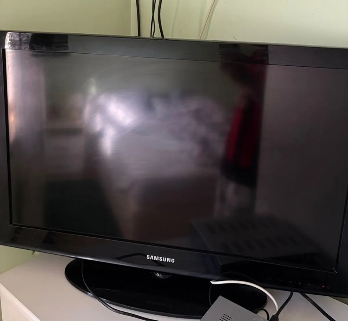 TV' set - Image 2