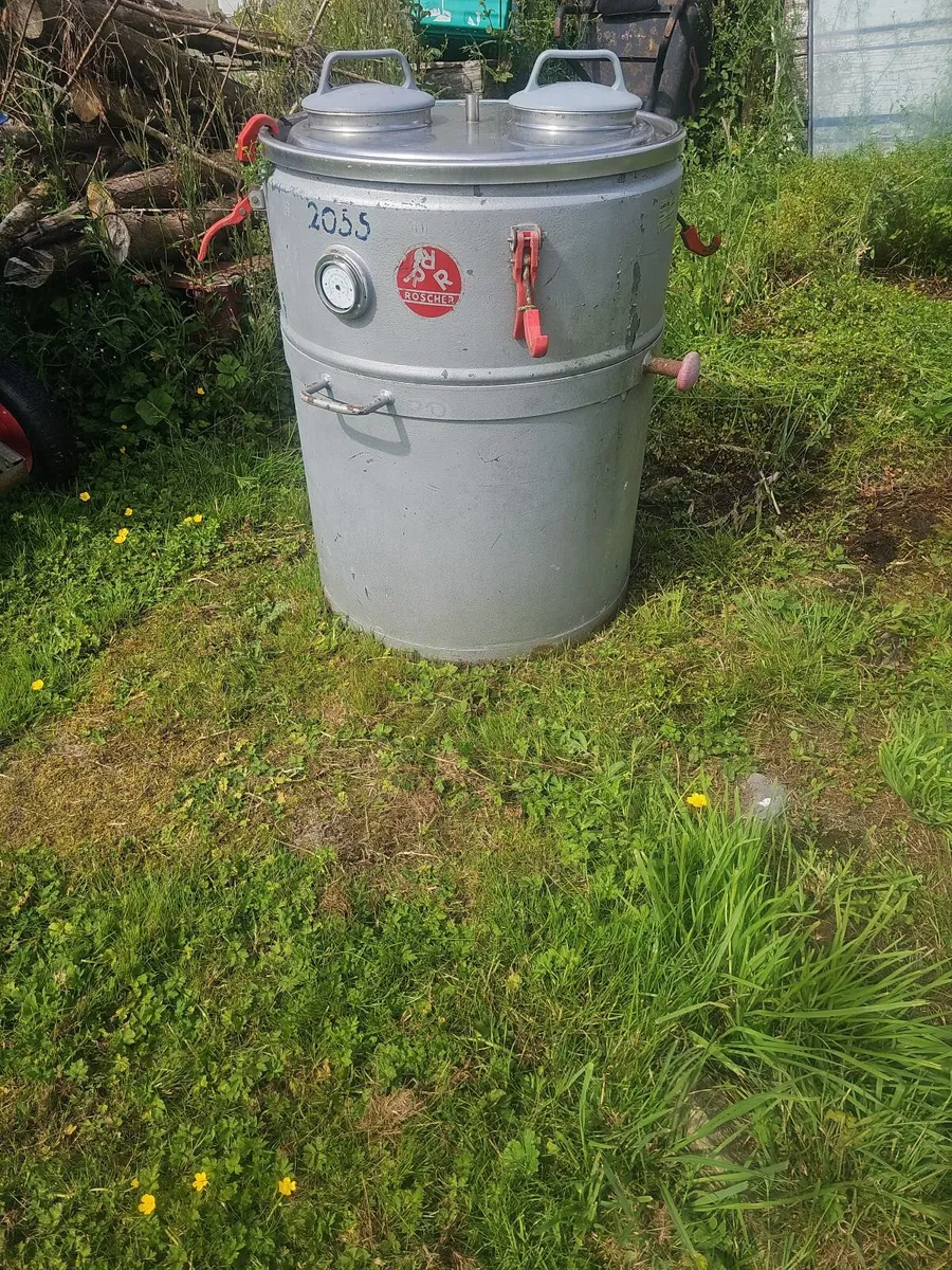 Vintage Roscher insulated milk cooling tank - Image 1