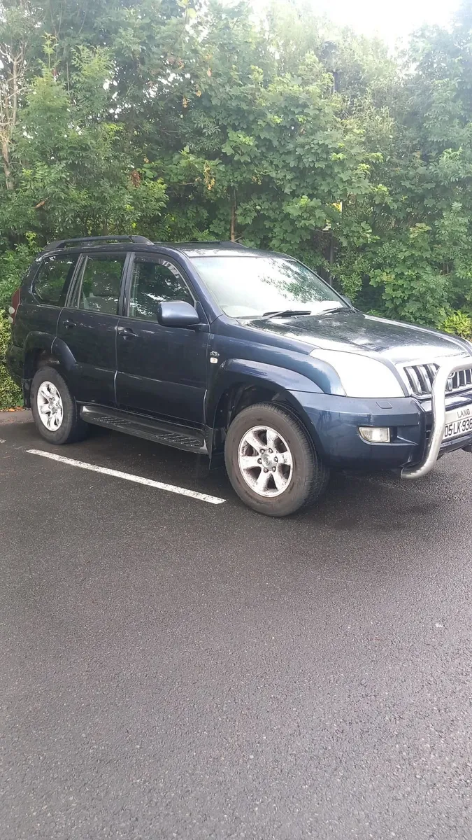Toyota Land Cruiser 2005 - Image 1