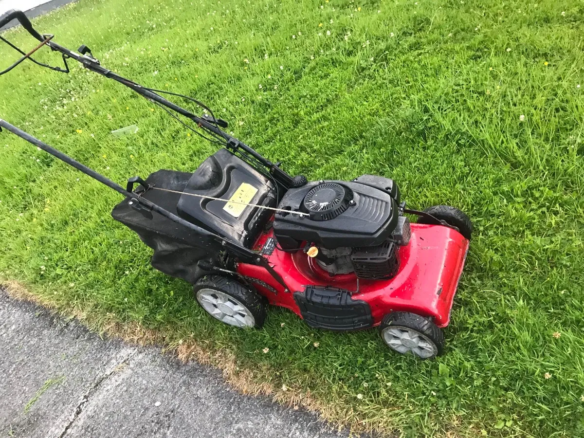 Self drive lawnmower for sale - Image 3