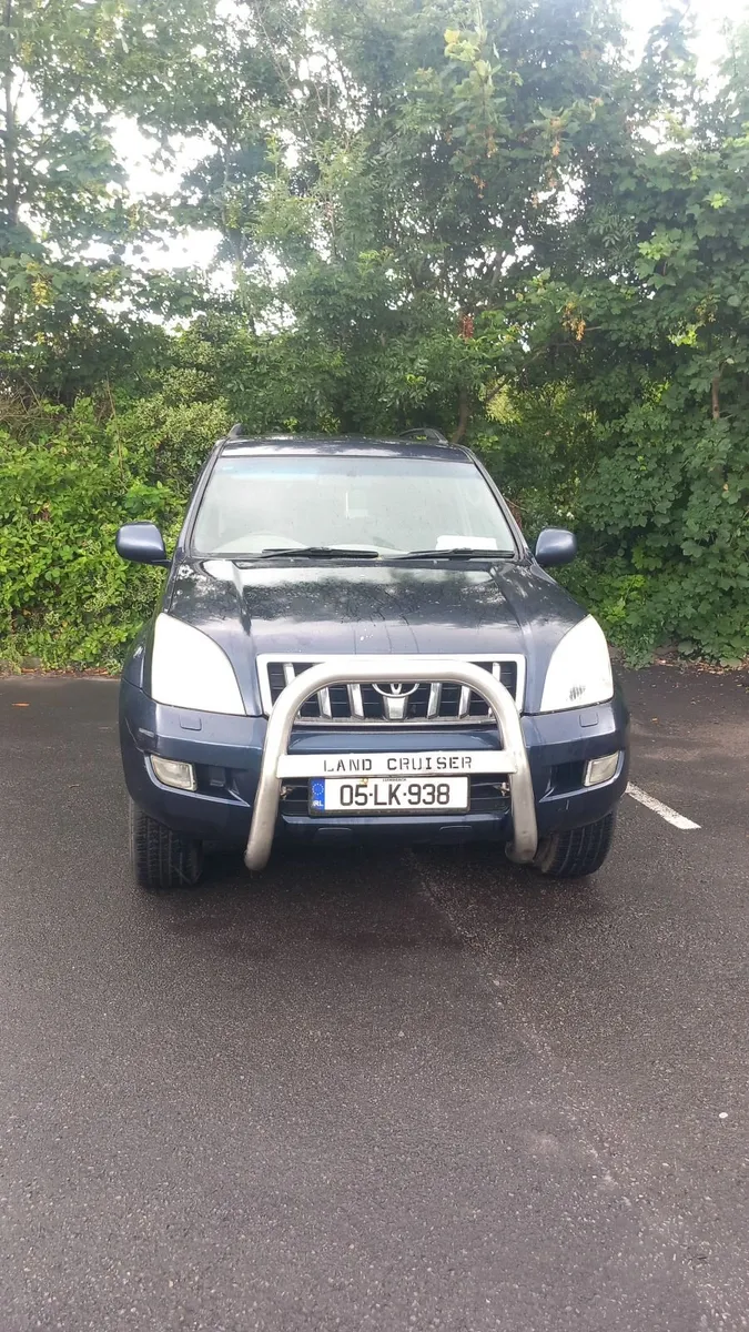 Toyota Land Cruiser 2005 - Image 3