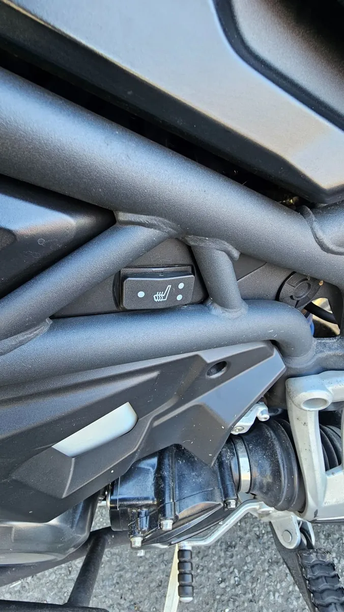 Triumph Other 2015 - Image 3