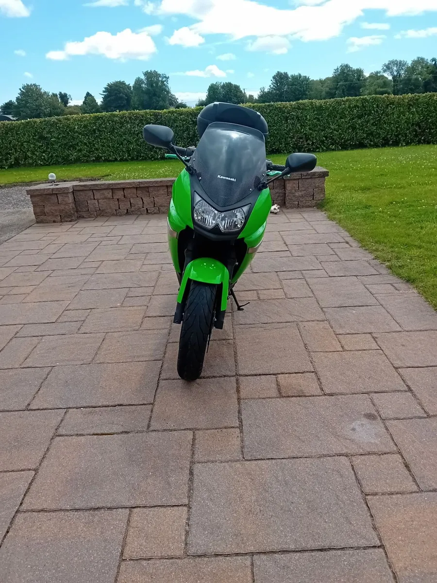 Kawasaki ER6F - Image 1