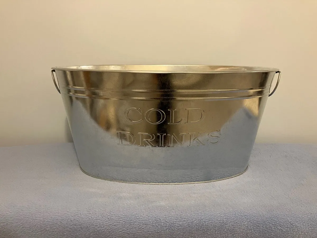 Large Metal Wine / Beer Cooler - €15 - Image 4