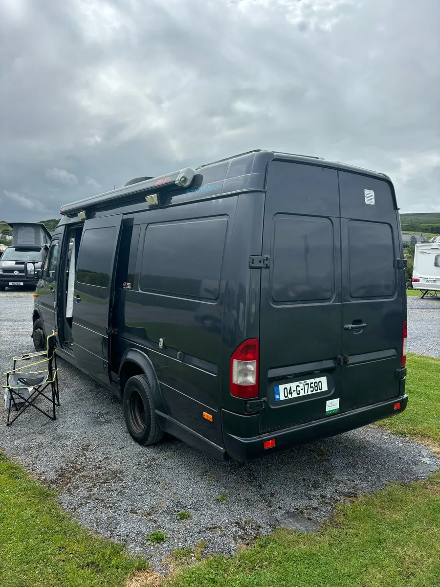 Campervan - Image 3