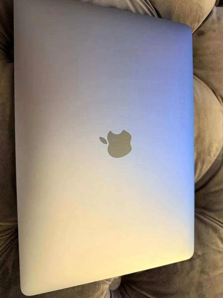 Apple MacBook Pro 13” M1 16Gb RAM 512Gb SSD - Image 3