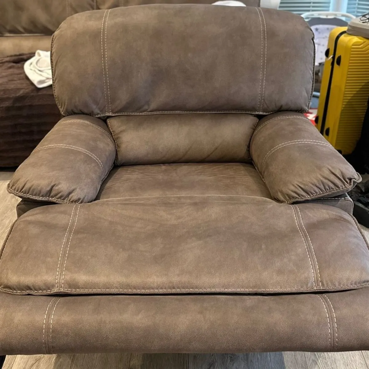 Sofa - Image 3