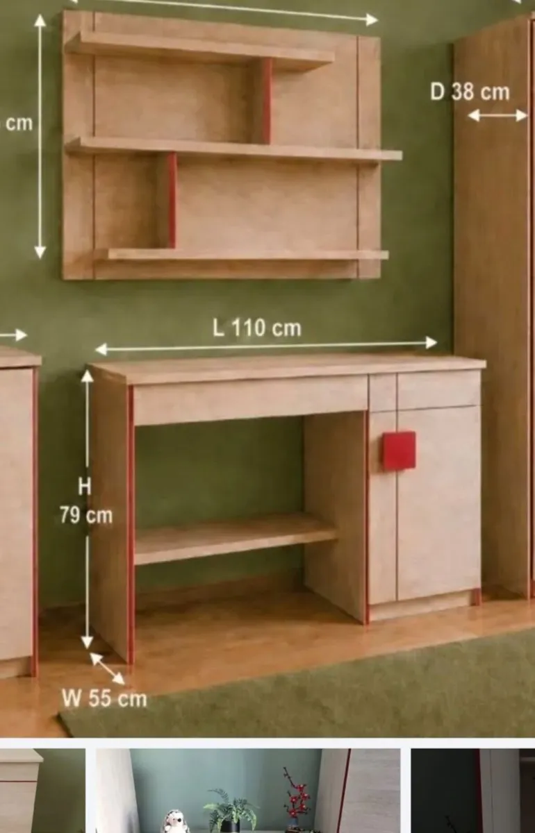 Desk - Image 1